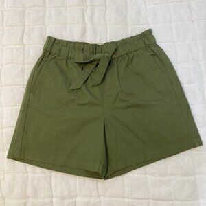 J.Crew Paper bag Green Shorts- Size 4